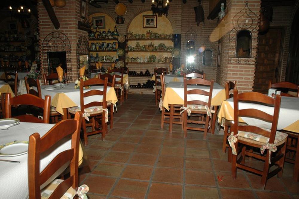 Ref 404 Terracota 40x40x25 cm  restaurante