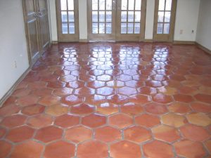 Ref 408 ladrilho hexagonal pavimento tratado com verniz acrilico